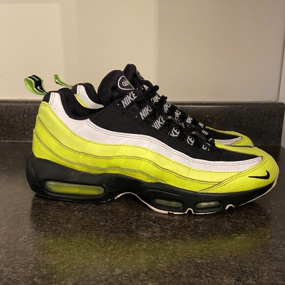 Nike Air Max 95 Premium 'Volt Glow' - Size 8.5 - Picture 2 of 10